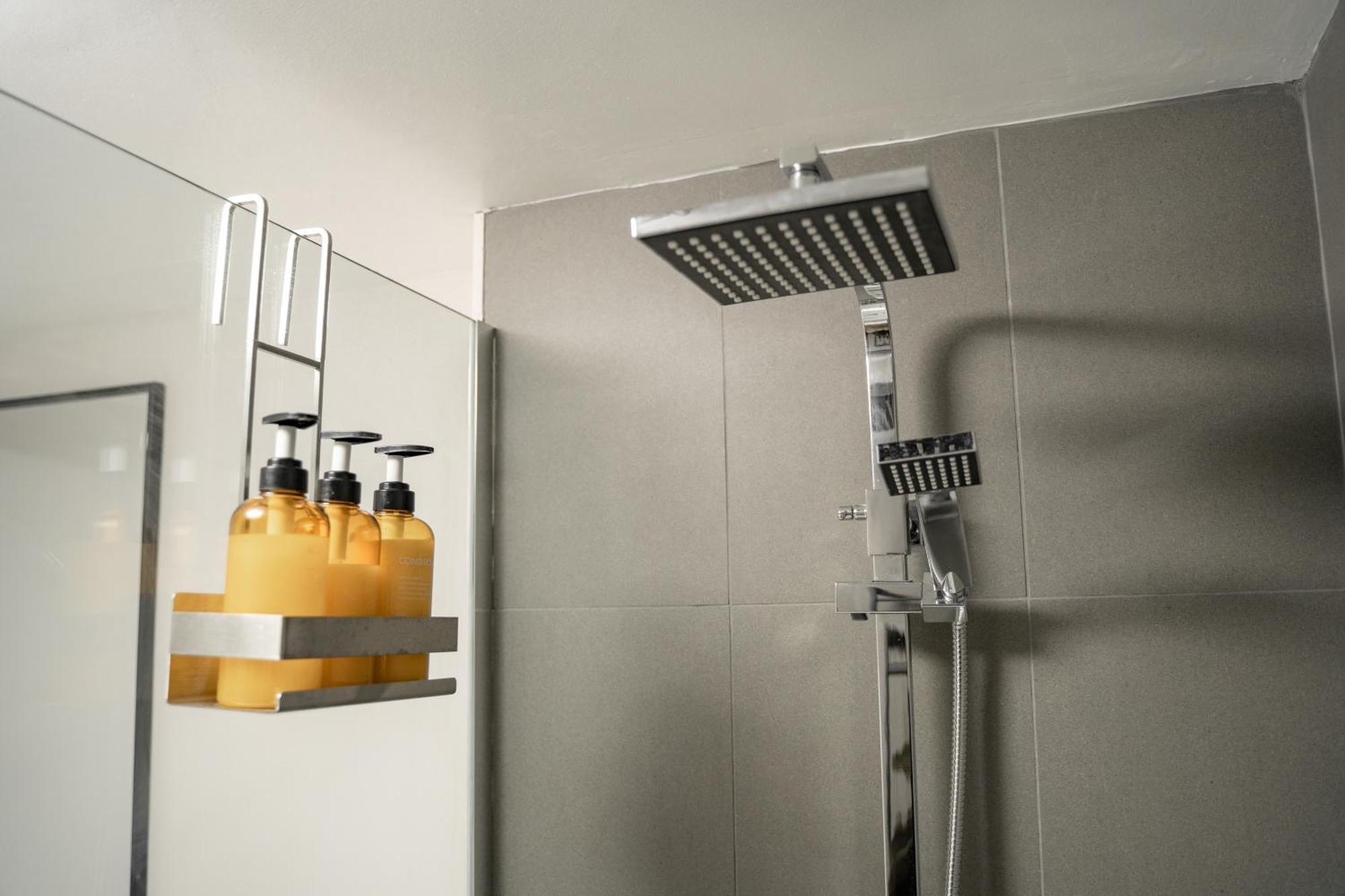 Stylish & Recently Refurbished Chester Apartment - Up To 6 Экстерьер фото