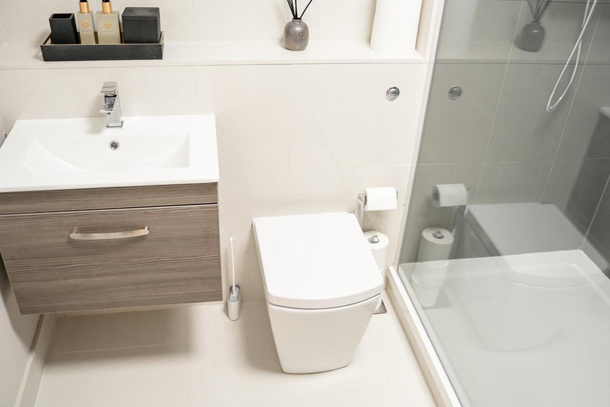 Stylish & Recently Refurbished Chester Apartment - Up To 6 Экстерьер фото
